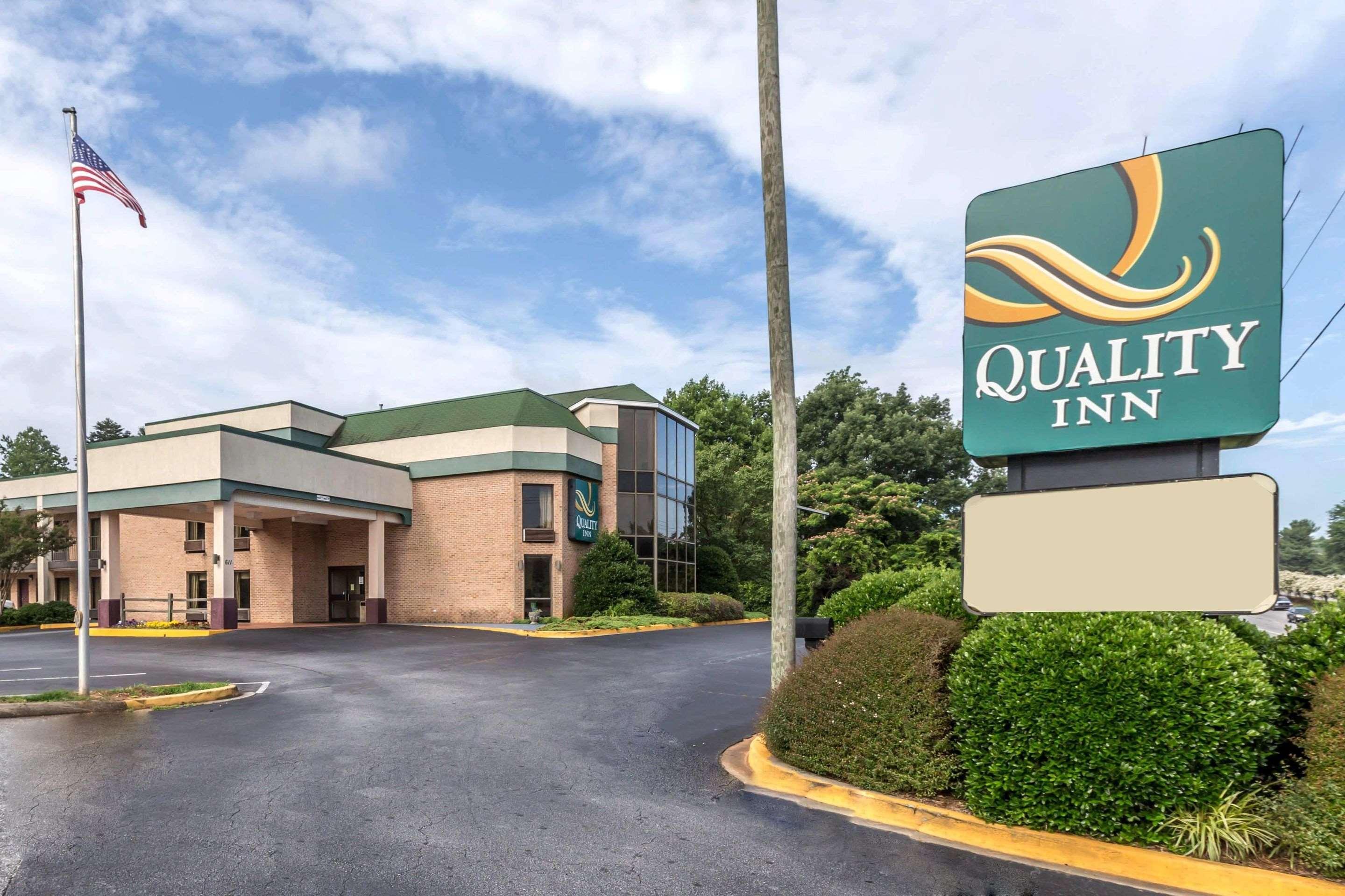 Quality Inn Greer Exterior photo